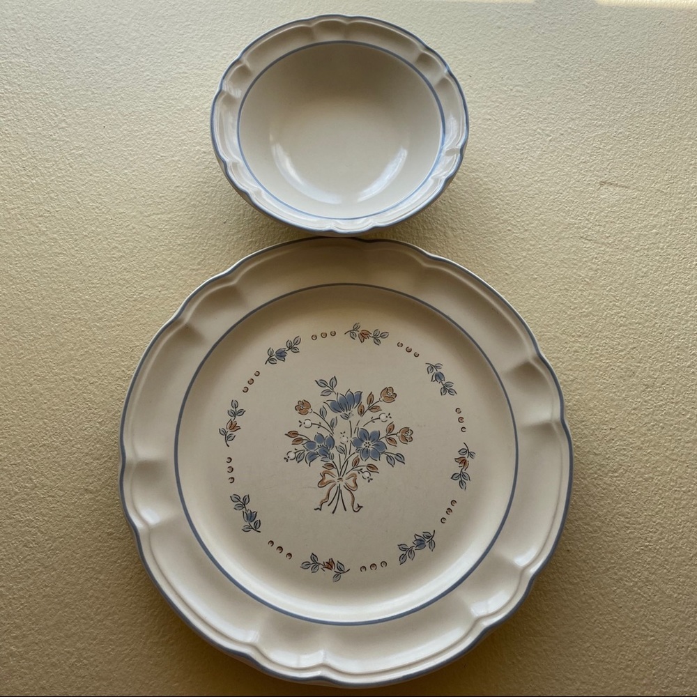 Cordella stoneware Bluet plate and bowl set